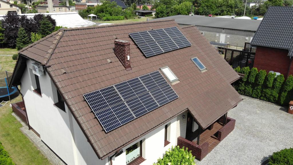 Instalacja fotowoltaiczna Undersun w Czempiniu – widok z drona