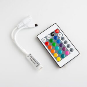 Sterownik LED RGB IR z pilotem 24 przyciski 72 W 5–12 V Eco Light EC79456